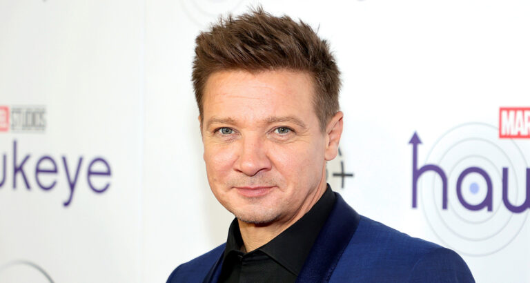 Jeremy Renner Addresses Potential Marvel Return, Says ‘Hawkeye’ Season 2 Is ‘Certain’ to Occur | hawkeye, Jeremy Renner, Marvel | Simply Jared: Movie star Information and Gossip